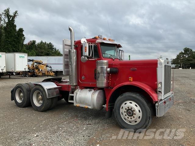  PeterbiIt 359K Sattelzugmaschinen