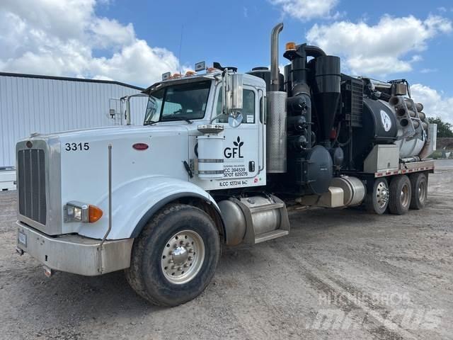 Peterbilt  Raupenbagger