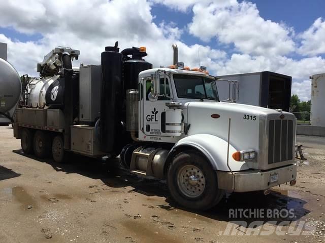 Peterbilt  Raupenbagger