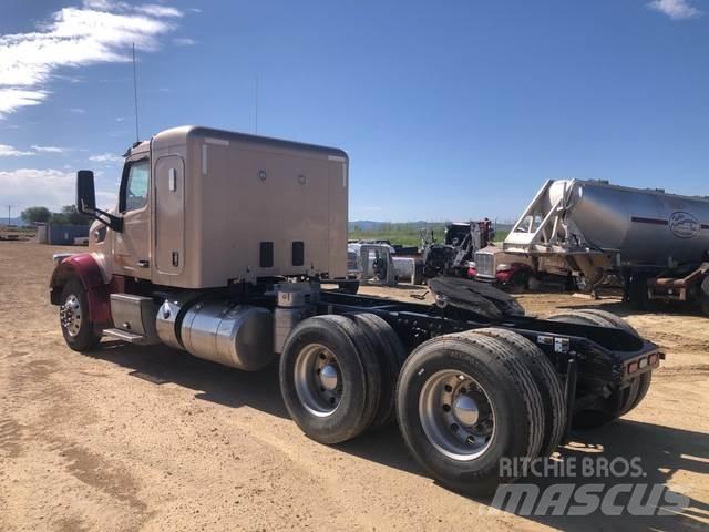 Peterbilt  Sattelzugmaschinen