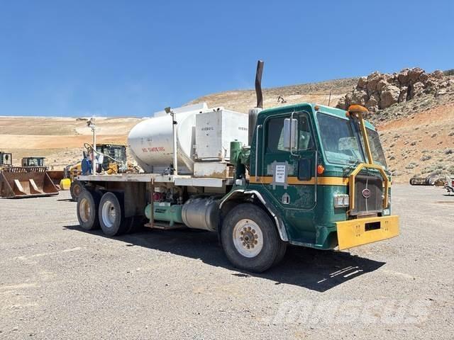 Peterbilt 320 Tankwagen