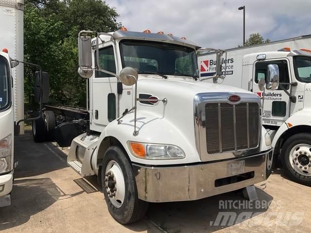 Peterbilt 337 Andere Fahrzeuge