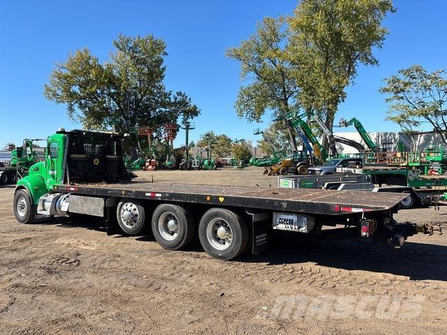 Peterbilt 348 Bergungsfahrzeuge