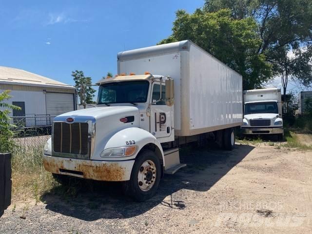 Peterbilt 352 Kastenaufbau