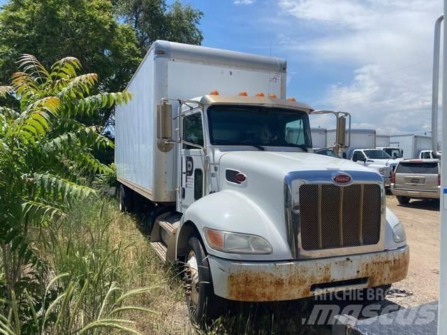 Peterbilt 352 Kastenaufbau