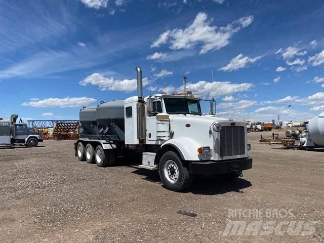 Peterbilt 367 Andere Fahrzeuge