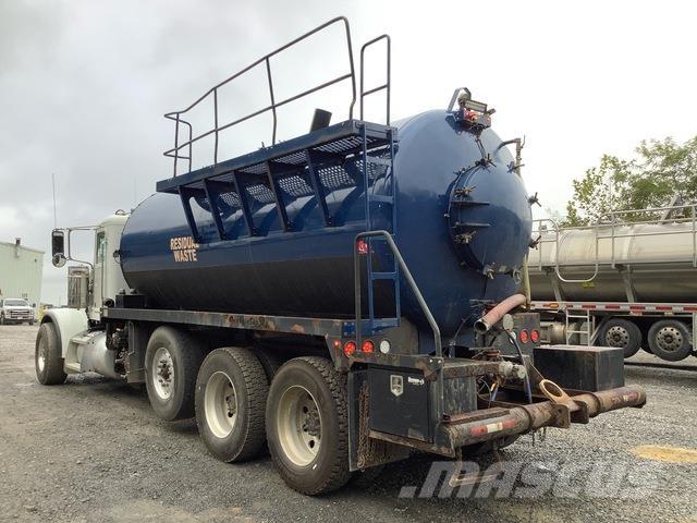 Peterbilt 389 Saug- und Druckwagen