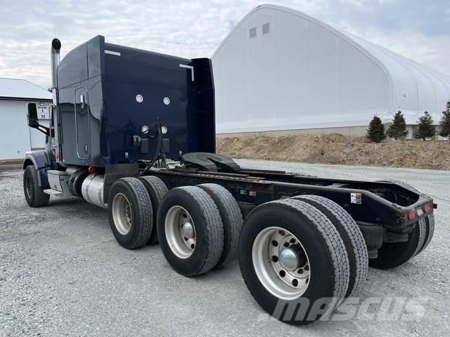 Peterbilt 567 Sattelzugmaschinen