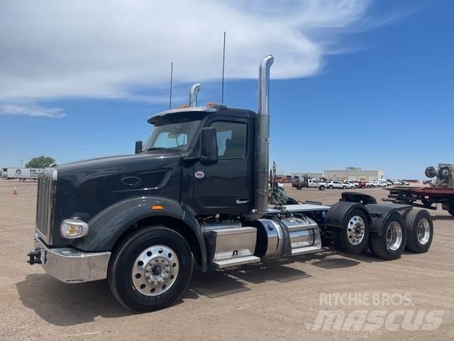 Peterbilt 567 Sattelzugmaschinen