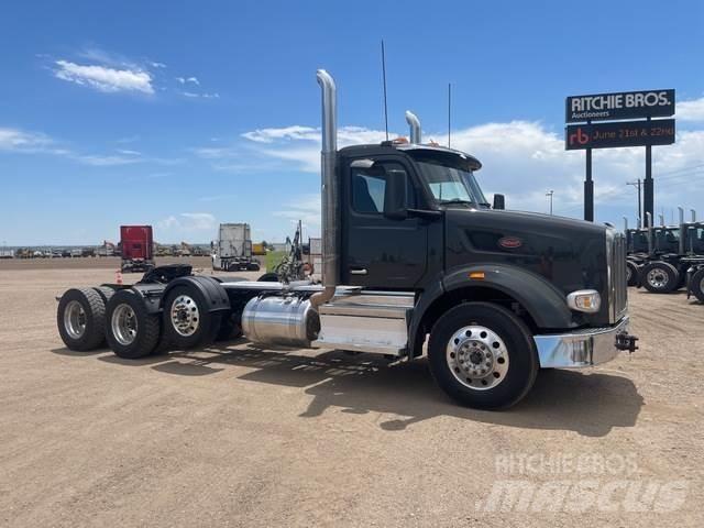 Peterbilt 567 Sattelzugmaschinen