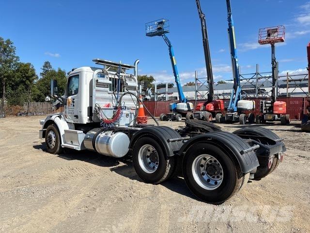Peterbilt 567 Sattelzugmaschinen