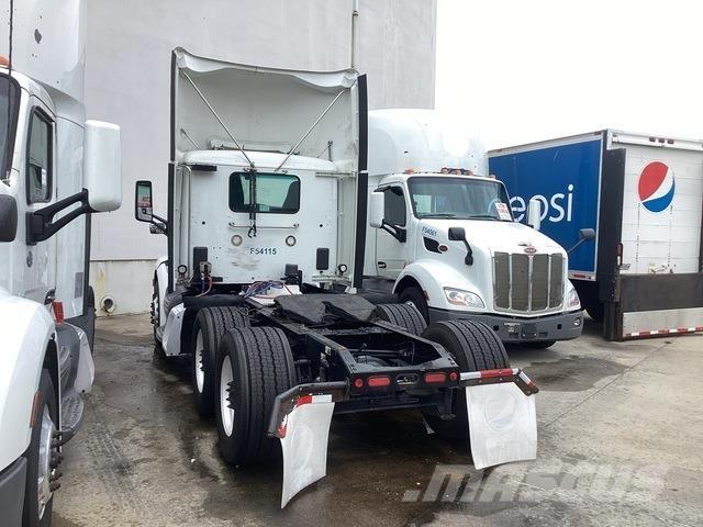 Peterbilt M579 Sattelzugmaschinen