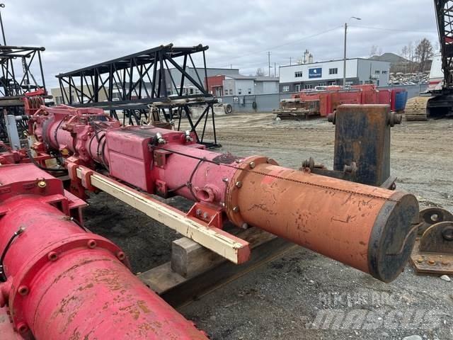 Pileco D30-32 Hydraulische Rammhammer