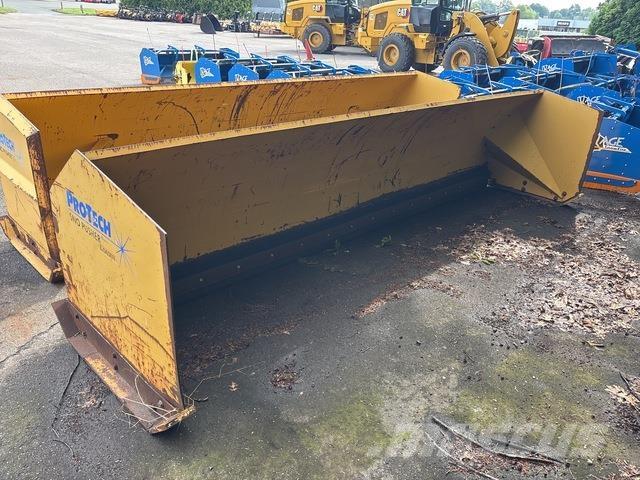  Pro-Tech Schneeschilde und -pflüge