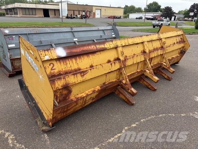  Pro-Tech Schneeschilde und -pflüge