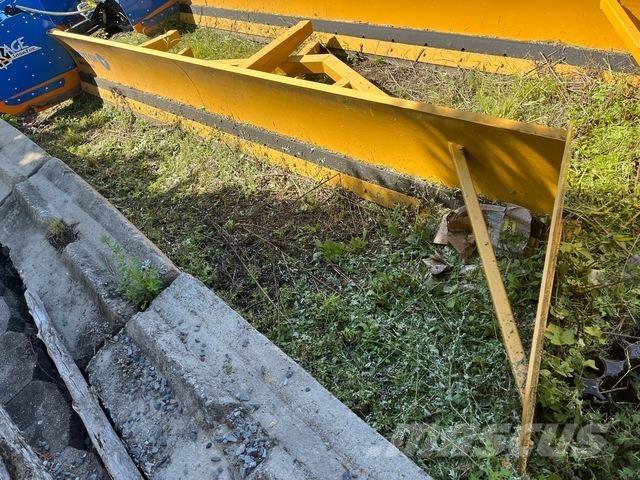  Protech LP18L Schneeschilde und -pflüge
