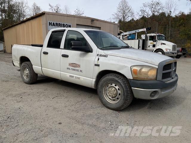 RAM 2500 Pickup/Pritschenwagen