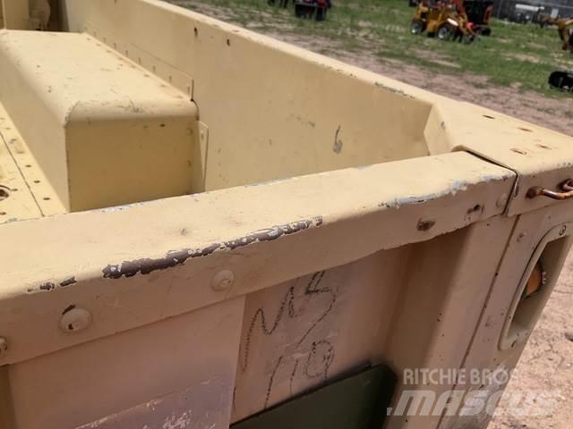  Raytheon M1102 Andere Anhänger