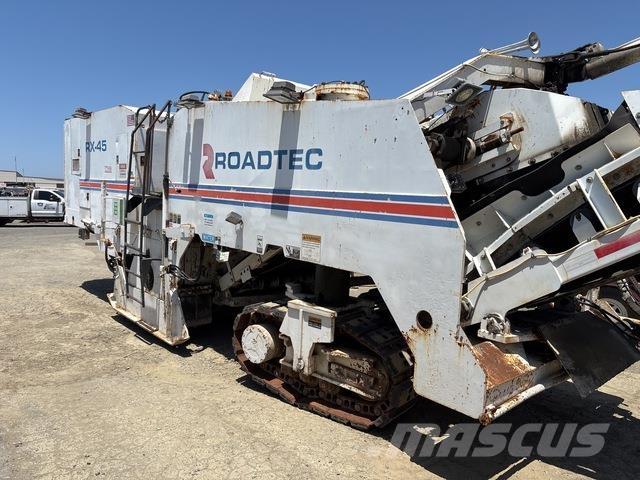 Roadtec RX-45 Asphaltfräsen