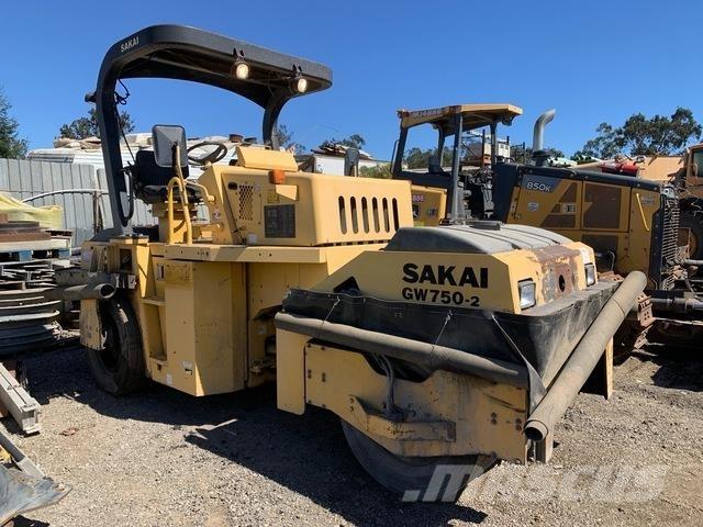 Sakai GW750-2 Gummiradwalzen