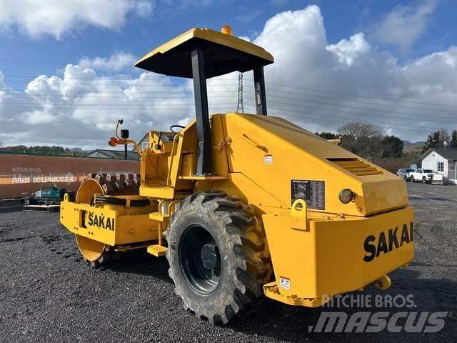 Sakai SV400TF Walzenzüge
