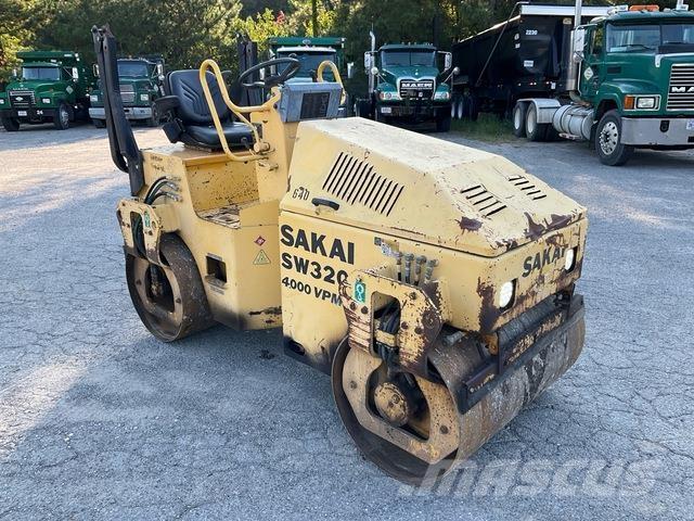Sakai SW320 Tandemwalzen
