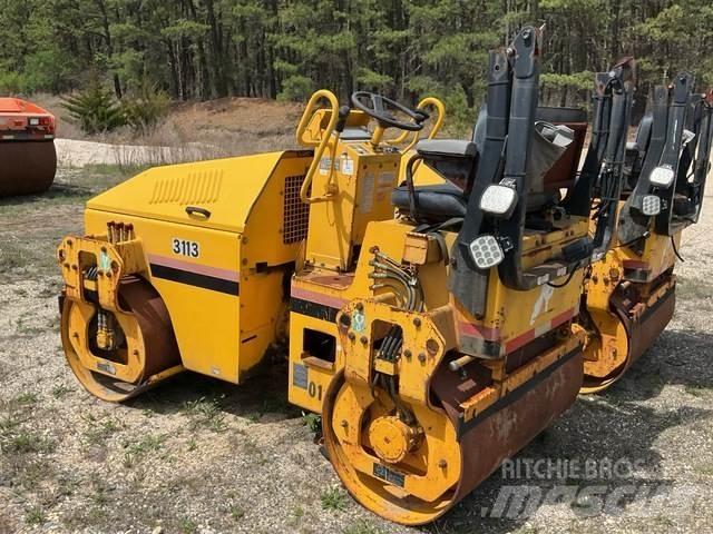 Sakai SW330 Tandemwalzen