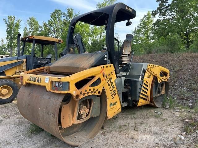 Sakai SW770HF Tandemwalzen