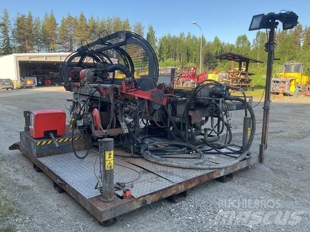 Sandvik DE140i Oberflächenbohrgeräte