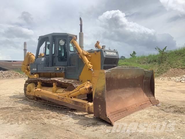 Shantui SD32W Bulldozer