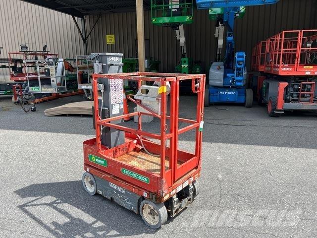SkyJack SJ12 Personenaufzüge