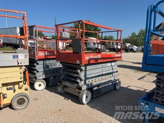 SkyJack SJ4632 Scheren-Arbeitsbühnen