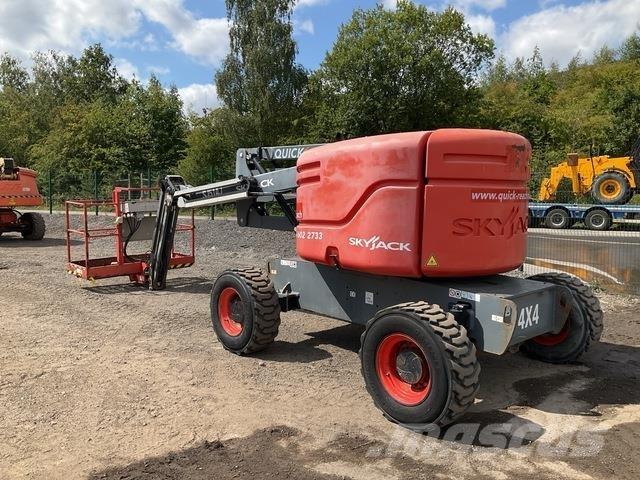 SkyJack SJ51AJ Gelenkteleskoparbeitsbühnen