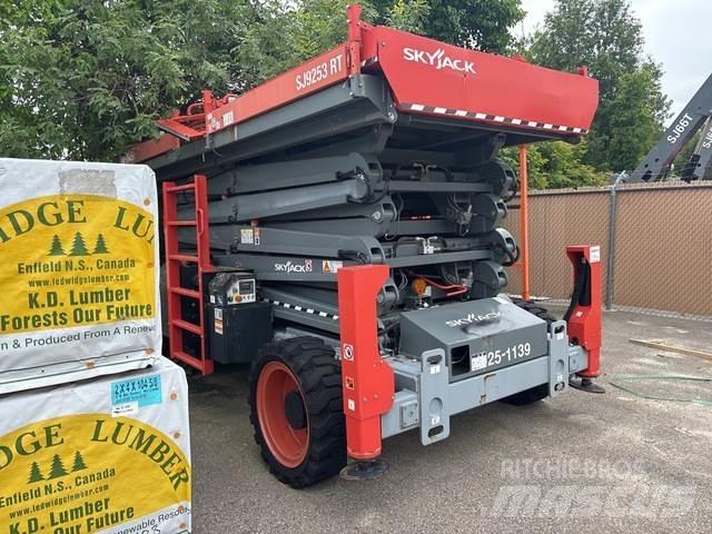 SkyJack SJ9253 Scheren-Arbeitsbühnen