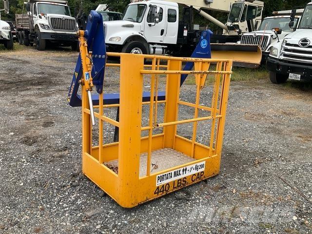  Soltec CFQ/2 Sonstige Baumaschinen