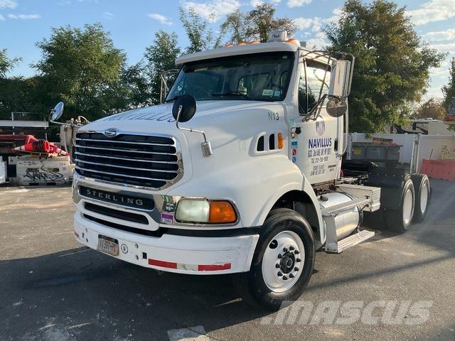 Sterling  Sattelzugmaschinen