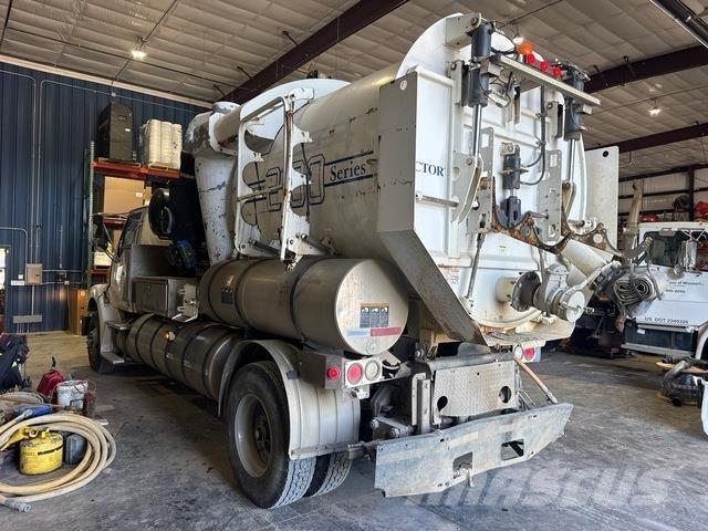 Sterling L7500 Saug- und Druckwagen