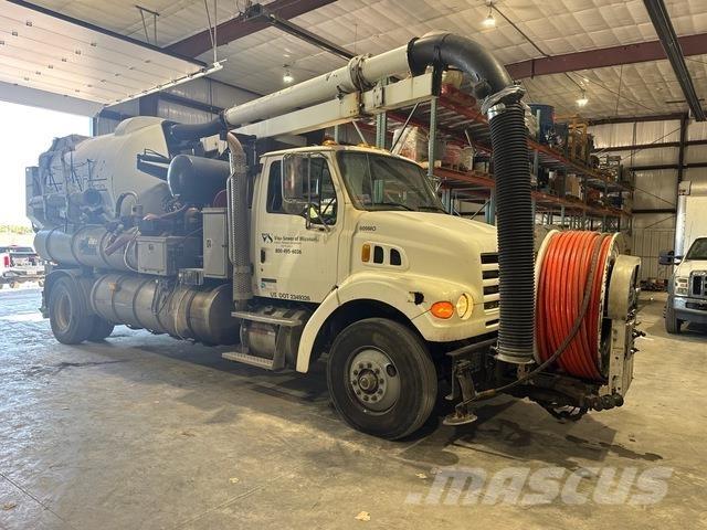 Sterling L7500 Saug- und Druckwagen