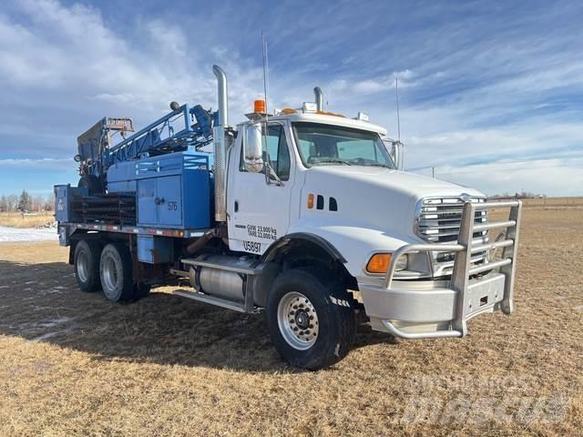 Sterling L9500 Fahrzeug mit mobiler Bohranlage