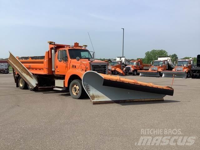 Sterling L9500 Schneeschilde und -pflüge