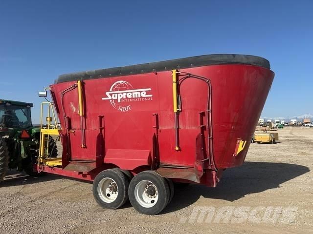 Supreme 1400T Futtermischwagen