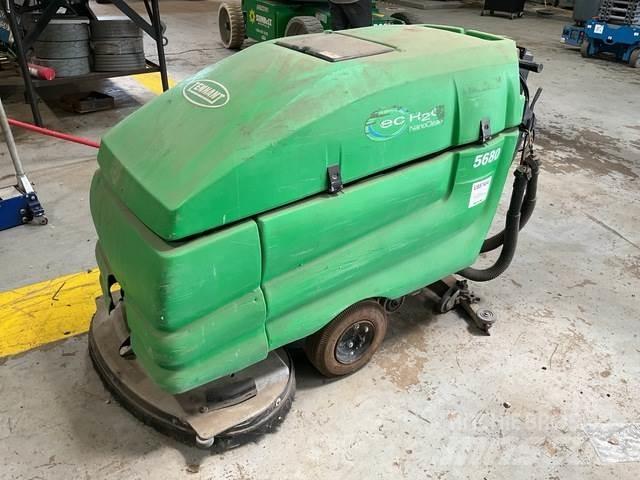 Tennant 5680E Schrubtrockner