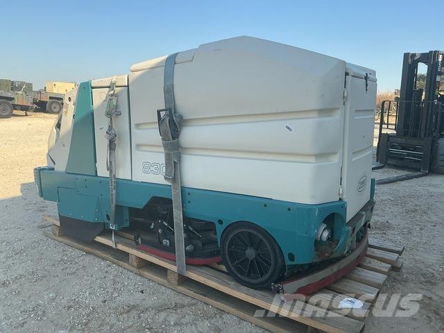 Tennant 8300 Schrubtrockner