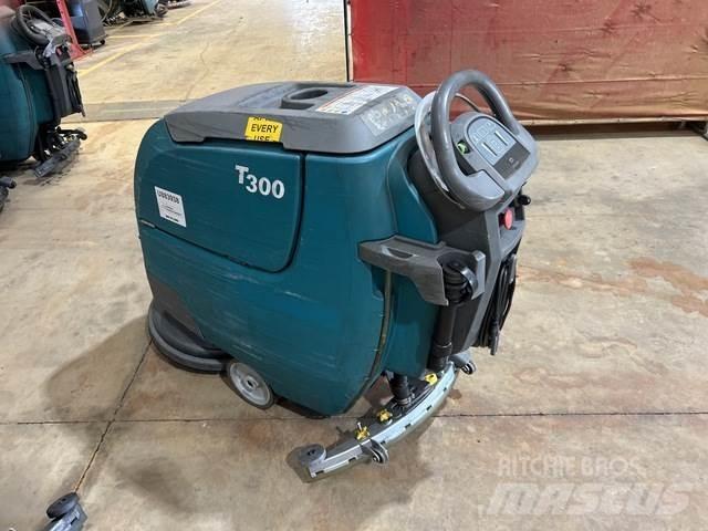 Tennant T300 Schrubtrockner