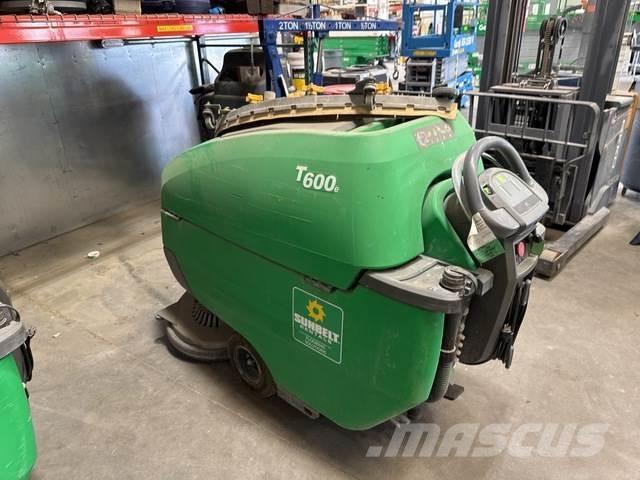 Tennant T600E Schrubtrockner
