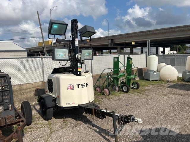 Terex RL4 Lichtmasten