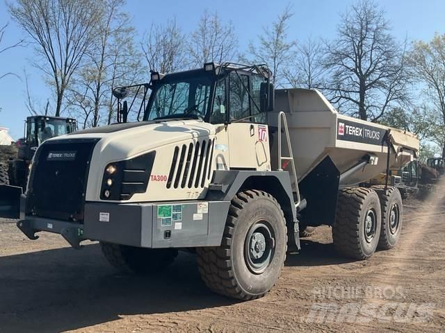 Terex TA300 Dumper - Knickgelenk