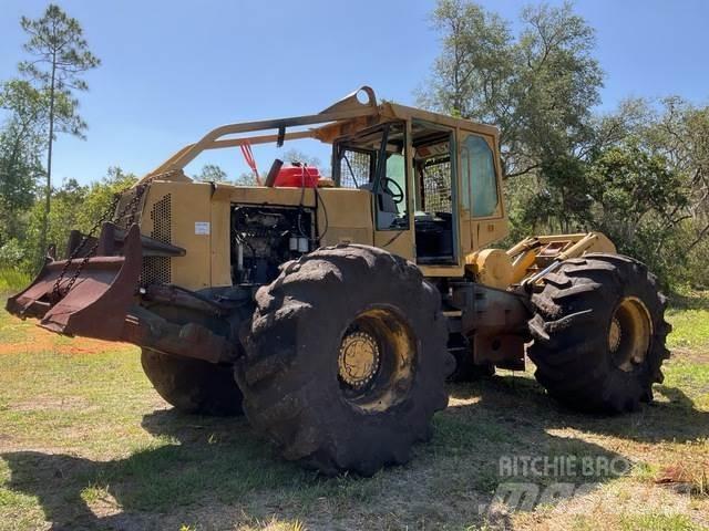 Timberjack 460 Stammholzschlepper