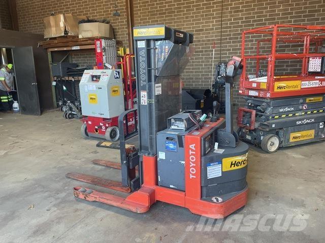 Toyota 6BWS20 Selbstfahrstapler
