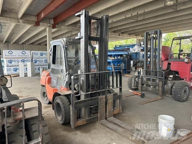 Toyota 7FGKU40 Sonstige Baumaschinen